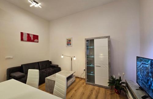 Ljubljana Old Town Apartamento | Relaxed escape in the old town - App Sviti Tour As