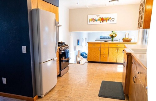 North Central Westminster Casa | Relaxed near Boulder, Denver, Mountains, Game Room