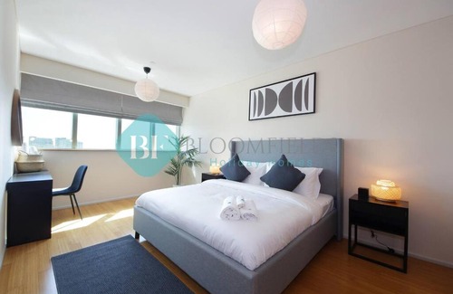Al Raha Beach Apartamento | Relaxing Condo in Al Raha Beach