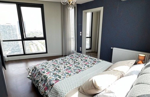 Mahmutbey Apartamento | Relaxing 1BR 2BA Apt w/Free Wi-fi, AC & Washer