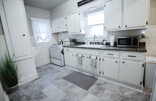 Wichita Casa | Relaxing 1BR Cottage! Perfect for a Weekend Escape