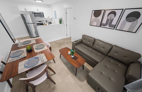 Lake Ridge Apartamento | Relaxing 2-Bedroom Apartment w / Pool Access
