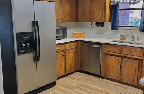 Alamogordo Casa | Relaxing 3 bedroom 2 bath, Home Away From Home