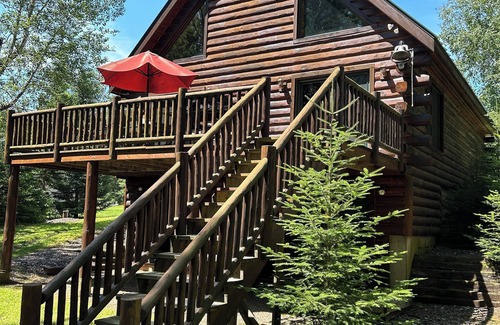 Oneida County Casa | Relaxing 3-bedroom family friendly cabin on Willow Lake with WiFi, AC, Washer&D