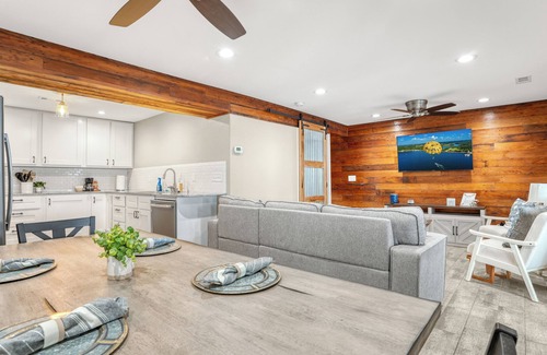Camdenton Casa | Relaxing 4-Bed Lakefront Home with Private Dock