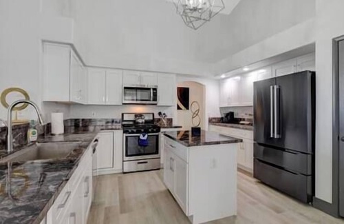 North Las Vegas Casa | Relaxing 4BR Home w/Pool & Family Game Room