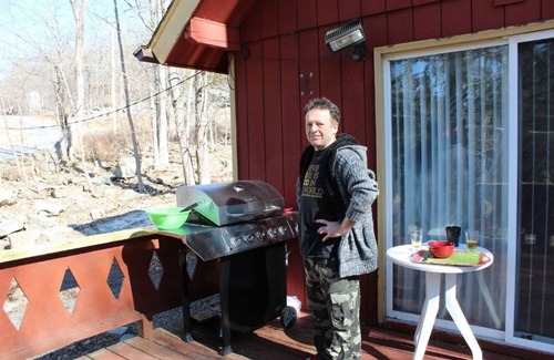 Bushkill Casa | Relaxing and quiet with multiple amenities nearby