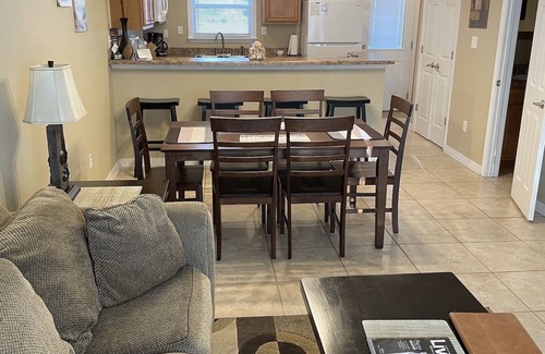 Long Beach Condominio | Relaxing Beach Condo with a Pool