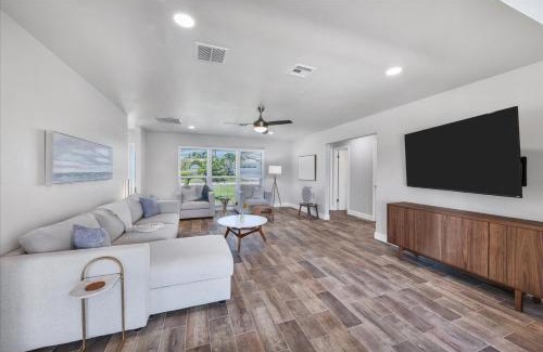 Punta Gorda Casa | Relaxing Charlotte County Villa 5881 with Private Pool Access