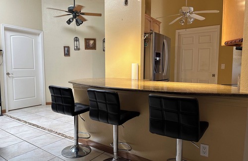 Tucson Casa | Relaxing Corner -Huge backyard - Hot Tub and Views