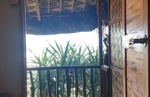 Gubat Cabaña | Relaxing cottage in front of the beach with complete amenities.