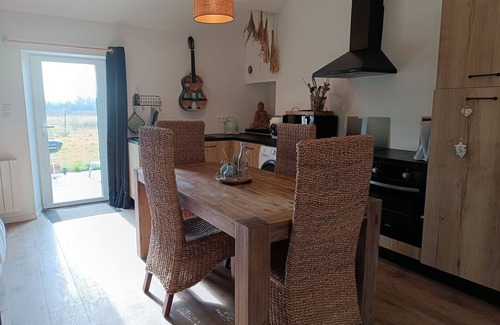 Sallertaine Cabaña | Escapada Relajante: Gîte con Spa Privado en Naturaleza del Marais Breton-Vendéen