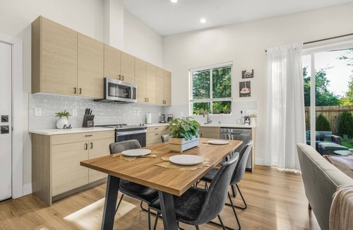 Vancouver Casa | Relaxing & Cozy Tiny House - NEAR PDX - WATERFRONT