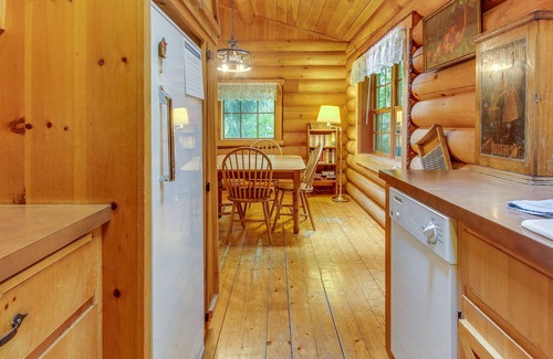Greenbank Cabina | Cabina para perros con bañera de hidromasaje privada: ¡perfecta para una escapada relajante!