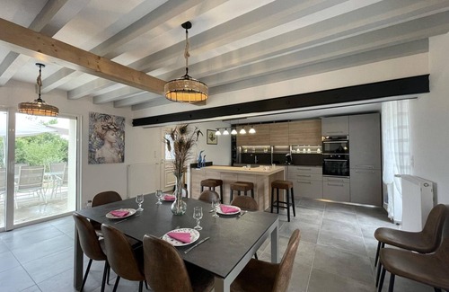 Louroux-Hodement Cabaña | Casa acogedora con piscina, actividades al aire libre y proximidad a la naturaleza