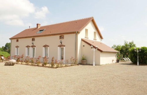 Louroux-Hodement Cabaña | Casa acogedora con piscina, actividades al aire libre y proximidad a la naturaleza