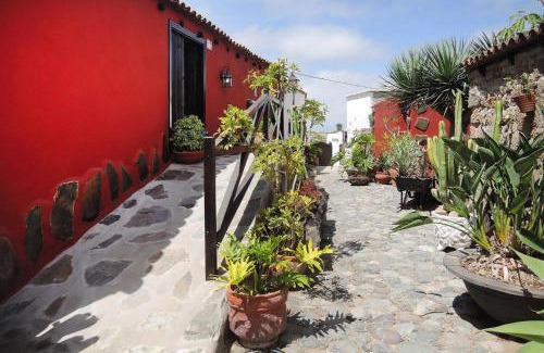 La Sabinita Casa | Relaxing Getaway in Arico La Sabinita