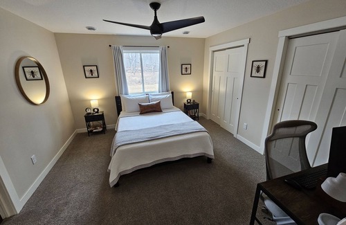 Brainerd Casa | Relaxing Getaway with Hot Tub! 3-BR, 2-BA, One-Level