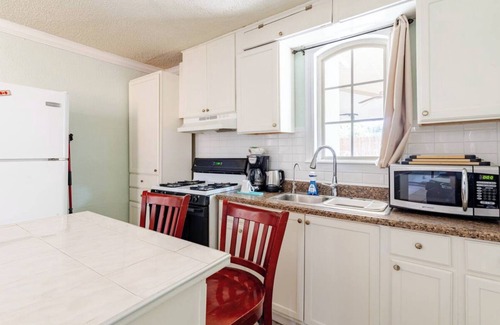 Southeast Houston Apartamento | Relaxing Guest House w/ Central AC!