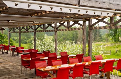 Mauricie Casa | Relaxing Haven w/Pool, Spa | Access to Breathtaking Forest & River Bike Paths