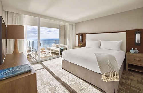 Waikiki Complejo | Relaxing Hideaway! Pets Allowed, Oceanfront, 2 Pools, 2 Restaurants and Pools