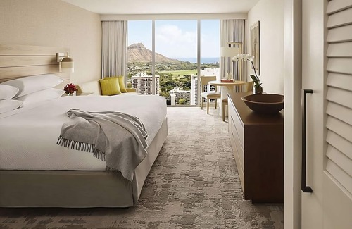 Waikiki Complejo | Relaxing Hideaway! Pets Allowed, Oceanfront, 2 Pools, 2 Restaurants and Pools