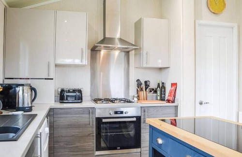 Sewerby Cabina | Relaxing Holiday Lodge Near Bridlington