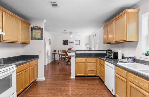 Saint Elmo Casa | Relaxing Home on Dog River with Big Yard