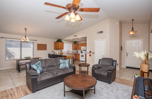 Roseview Casa | Relaxing Home w/Private Yard & Free-Flowing Layout