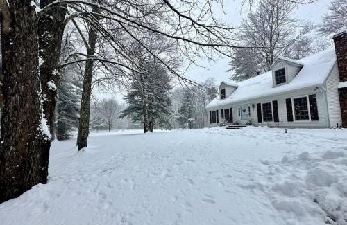 Stone Ridge Casa | Relaxing Hudson Valley Getaway- 4BR Sauna 15 acres