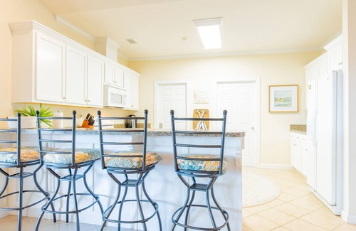 Lake Park Casa | Relaxing lakefront home - Wonderful getaway for families or friends!
