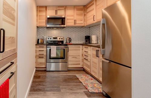 Federal Way Casa | Maravilloso apartamento moderno frente al lago