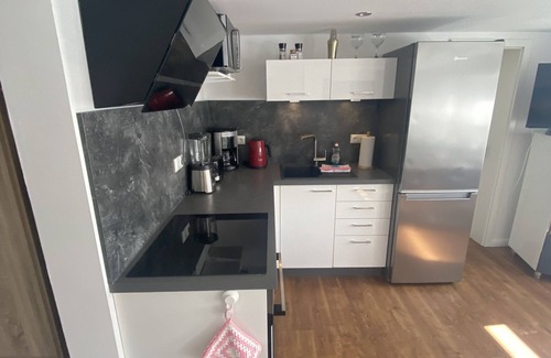 Dummerstorf Apartamento | "Relaxing Landliebe Apartment with Spacious Garden Near the Beach!"
