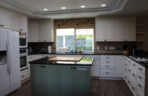 Bonita Casa | Relaxing Mountain View Retreat with Pool & Spa!