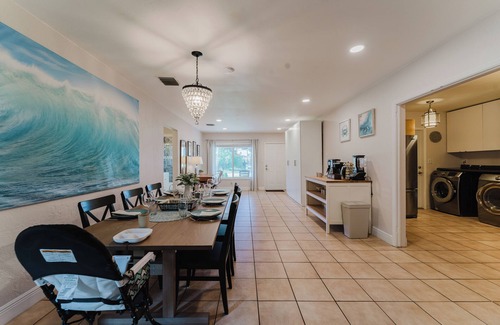 Lauderdale Isles Casa | Relaxing Oasis: Private Pool Home with Lush Backyard
