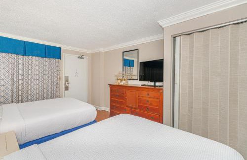 Downtown Myrtle Beach Complejo | Relaxing Oceanfront Condo - Holiday Pavilion 211