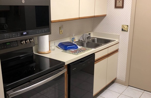 Clymer Condominio | Relaxing Peek ‘n Peak Ski & Golf Condo near the slopes