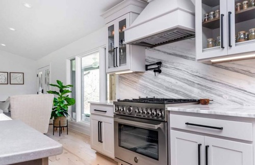 Crestwood Casa | Relaxing Private Home Perfect for KY Derby and PGA Championship