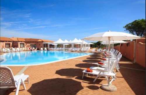 Aglientu Apartamento | Relaxing Residence Baia dei Mirti B4 1 Bedroom Apartment Sleeps 4 -Bilo 4