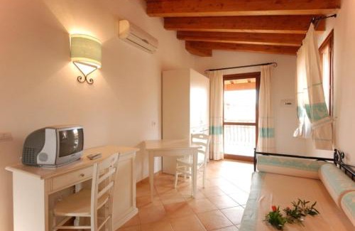 Aglientu Apartamento | Relaxing Residence Baia dei Mirti Studio M3-3 persons-Unit 2