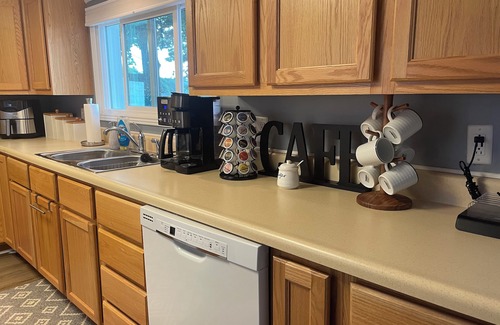 Lakeview Casa | Relaxing Retreat Bella Lakehouse on Townline Lake