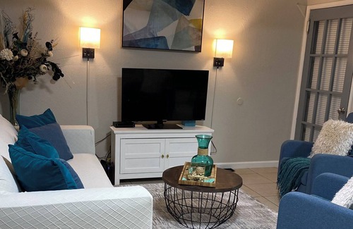 Watsonville Cabaña | Relaxing retreat cottage