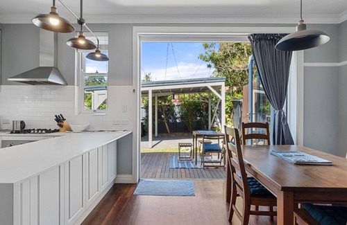 Cremorne Casa | Relaxing Retreat on Earle St, Cremorne Near Attractions