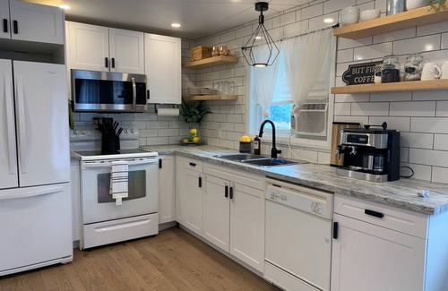 Wingham Casa | Relaxing retreat with active options: Modern Bungalow near trails and park