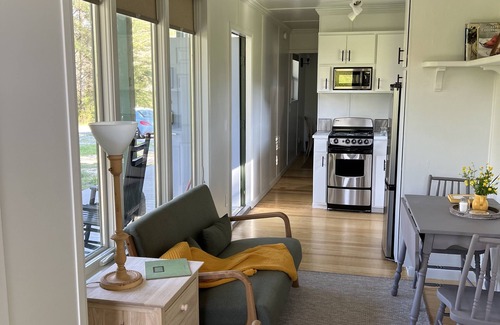 Sebastopol Cabaña | Relaxing rural retreat near Philadelphia, MS Congress of Country Music!