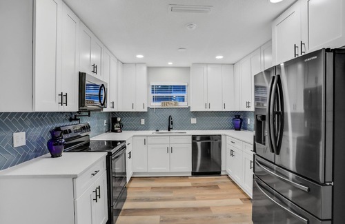 Neptune Beach Casa | Relaxing seaside cottage retreat