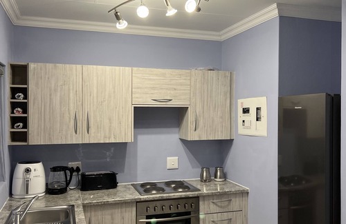 Greater Johannesburg Metropolitan Area Apartamento | Relaxing SMART home, in a secure estate, close to Mall of Africa