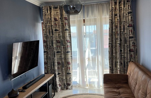 Greater Johannesburg Metropolitan Area Apartamento | Relaxing SMART home, in a secure estate, close to Mall of Africa