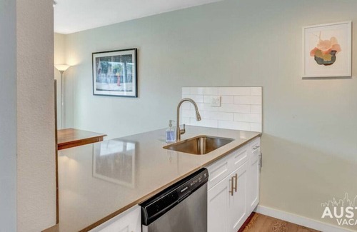 Mueller Apartamento | Relaxing Space Near Mueller Area | Parking + Pool