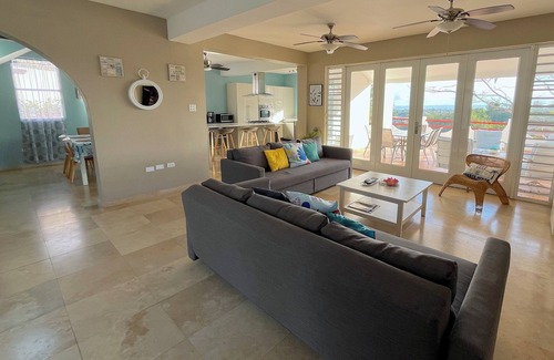 Rincon Casa | Breeze House - Penthouse - Unidad # 1